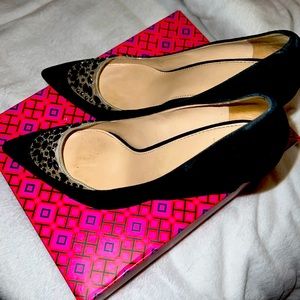 Tory Burch delina pumps in a size 10.5W